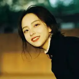 头像漂亮的小姐姐来喽
