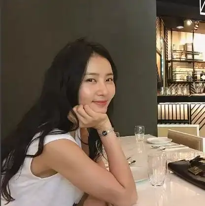 惊韩国女星惨遭前男友勒索一亿六千万并以隐私照片和视频相威胁真是太可怕了...
