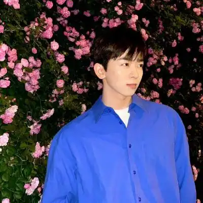 2023花美男高冷男生头像
