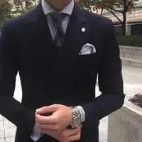 男生头像西装西装半身绅士男生头像
