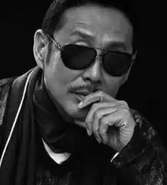 我的前半生一定要有爱自己的能力和资本
