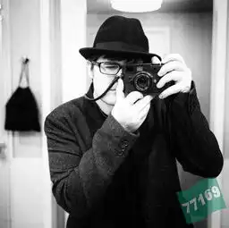 天才程序员身价上亿却被说太丑,半年暴瘦百斤逆袭成男神
