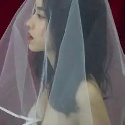 网易云那些扎心热评,每一句都是一个故事,多的是,你不知道的事
