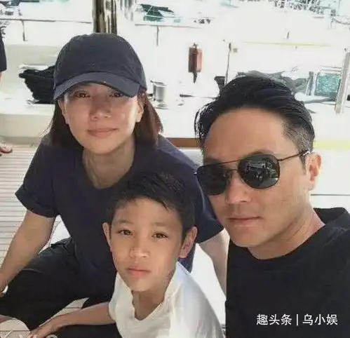 张智霖儿子言论惹争议被质疑立场有问题,袁咏仪凌晨发文道歉

