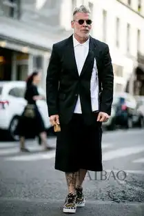 起色心我有一个不成熟的小建议,能把你的外套脱掉吗
