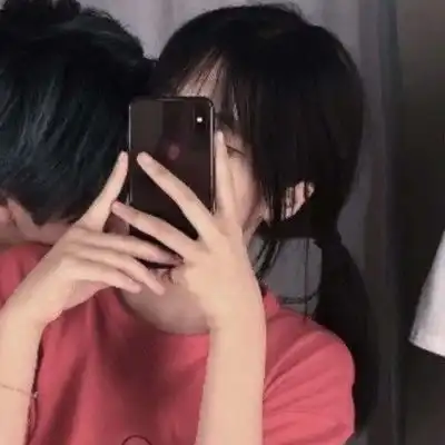 专属情头很荣幸能成为你年少时坚定不移的喜欢
