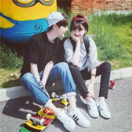 情侣头像低调好看,低调的两人走到了一起
