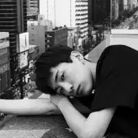 意境男生黑白头像忆熟悉旳记忆
