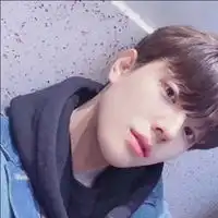 高清真人图片头像男生超高清真人男生头像
