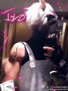 芒果十点档二次元男神的奇葩爱好汪东城cos洛天依打破次元壁
