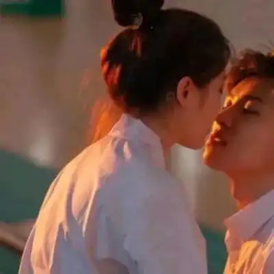 情侣头像一生一世不离不弃
