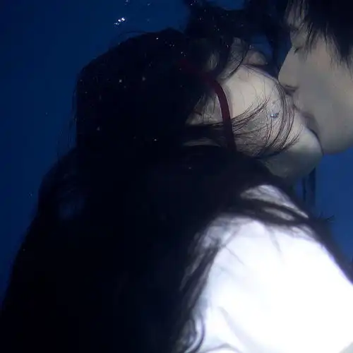 七夕情侣真人女生情侣头像
