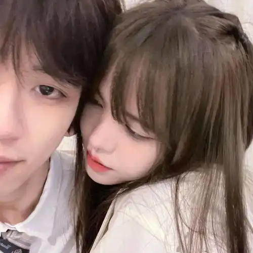 高级感的情侣头像
