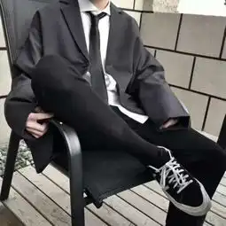 霸气全开的男生个性头像
