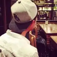 帅,拽,叼,朝到不要不要的男生头像

