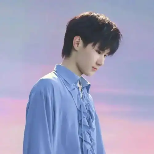 时代少年团全员头像
