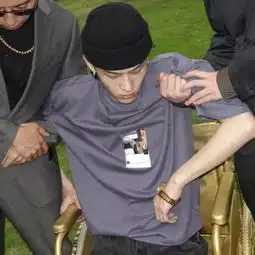 头像最好的爱,是你永远都在
