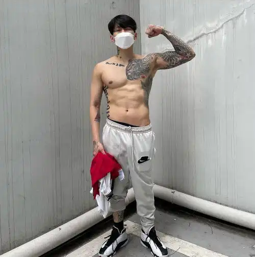 宋江排第6韩国综艺节目票选好身材男星top6
