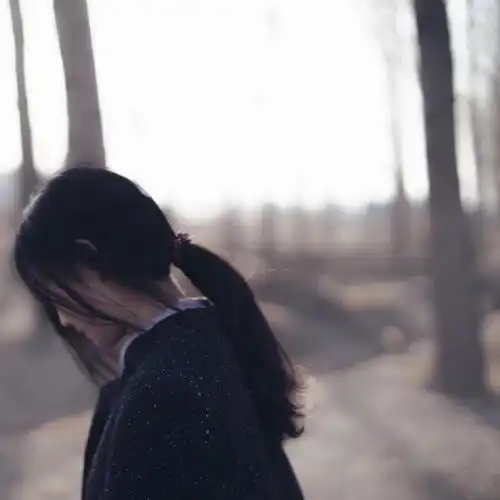 那些对外人热心,对老婆冷淡的男人,多半有这3种病态心理

