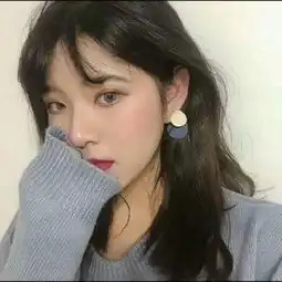 女生侧脸霸气头像唯美漂亮真人女生头像霸气图片
