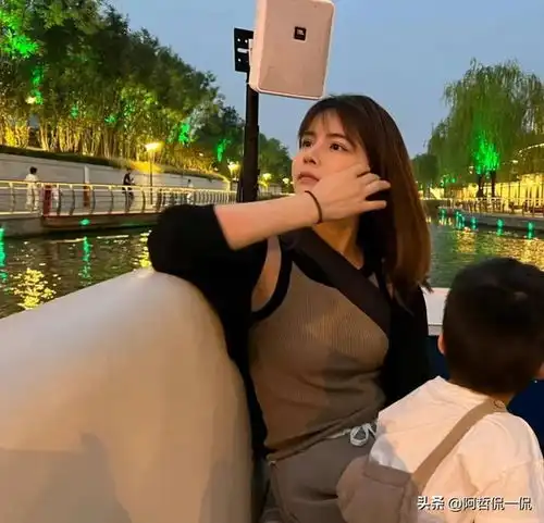 曝已婚男星婚后乱搞,和85后女明星闺蜜是多年炮友,苏醒不幸躺枪
