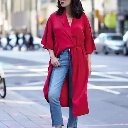 性冷淡风穿搭太好看了她可能是多伦多最有品味的华人博主,将经典的黑白穿出高级感
