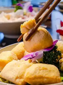 惊揭秘你没见过的小龙坎火锅真面目
