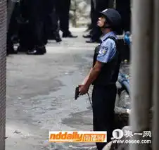 广州男子持枪对抗警方已有一警察受重伤
