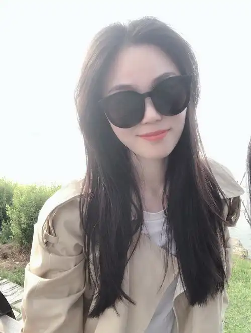 天秤女想找个水瓶或双子男
