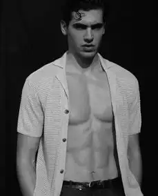 我的新头像意大利性感的大男孩marcobellotti
