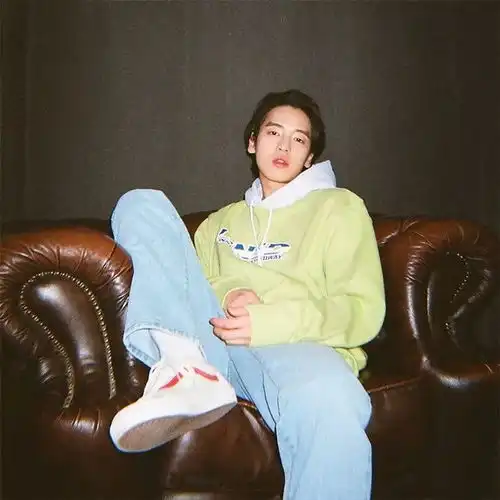 头像一组男生头像
