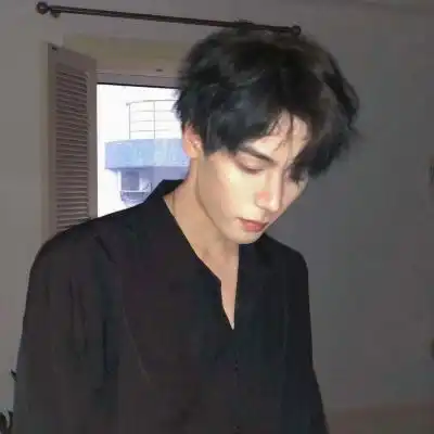 林谙野.不明显情头你是所有未完情侣头像我要个性网
