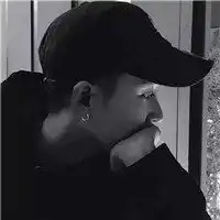 一人之下手游王也头像侧脸颜值爆表
