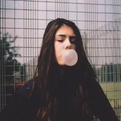 感谢你是亲过我的人,欧美情侣头像两张一对
