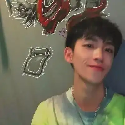 淡忘年华的快手男成熟名可触可及可爱点
