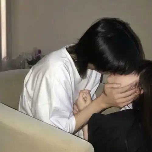 超奈斯的情侣头像看了就想换
