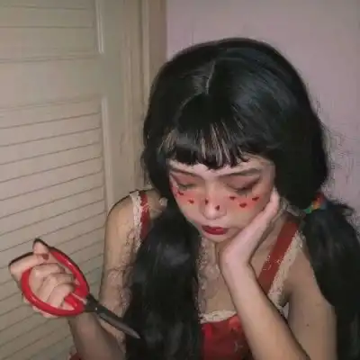社会女生头像
