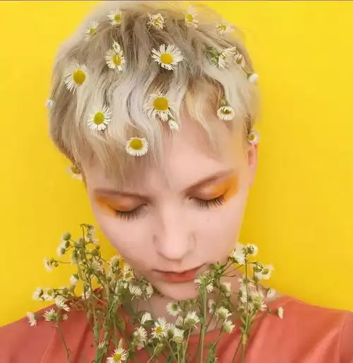 12.16小头像壁纸
