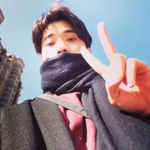 求大神给我几张qq头像,没有字,不是情侣的,要个性的,唯美的
