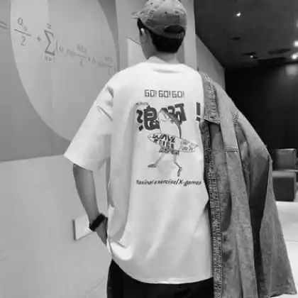 2020黑白男生背影头像伤感图片,只要你还活着就有希望
