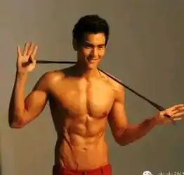 练肌肉吃什么
