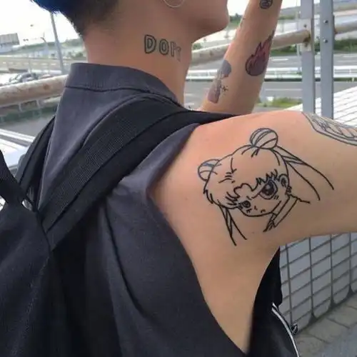 超酷原宿风男生头像
