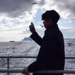 你的神枪手高冷男友来了
