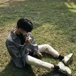 我只能看到你洒脱的样子,看不到你qq男生头像我要个性网
