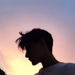 想做你的女神想成为你的例外和期待

