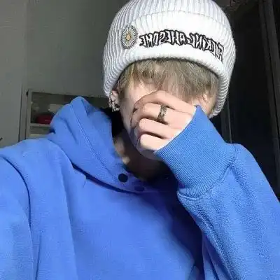 男生头像唯物主义和唯心主义的辩论,其核心思想是你
