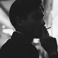 抽烟qq头像男生男生伤感抽烟qq头像
