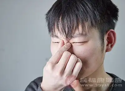 经常头痛是怎么回事几种治疗头痛的方法
