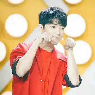 肖战可爱的照片萌萌高清2020肖战可爱头像
