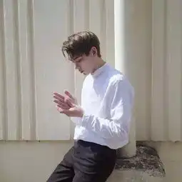 求一微信头像,男,四十岁了
